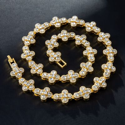 16mm 20'' Round Diamonds Cross Chain in Gold