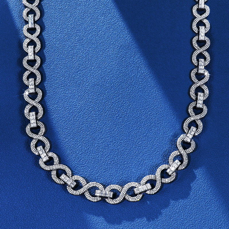 16mm 20'' Iced Infinity Link Chain in Black Gold