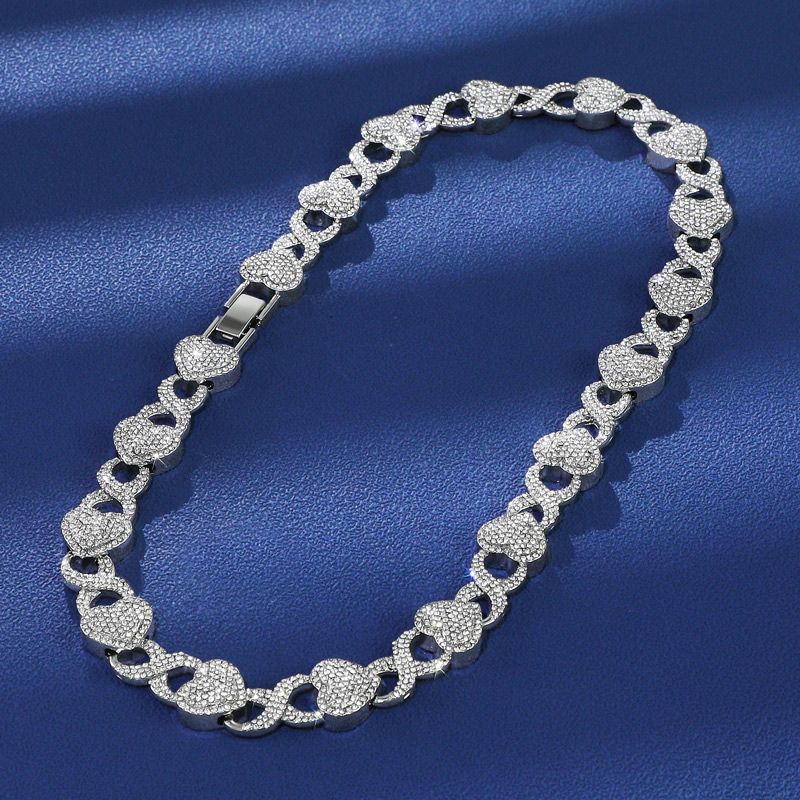 11mm 20'' Iced Heart Infinity Link Chain in White Gold