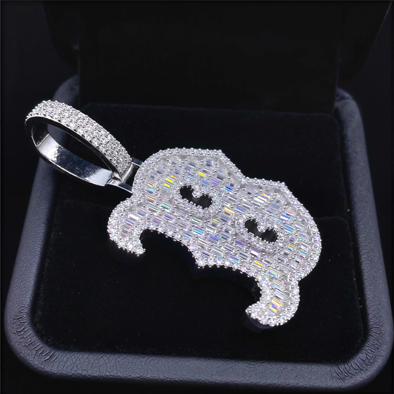 Iced Baguette Letter ‘B’ Pendant Iced Baguette Letter ‘B’ Pendant