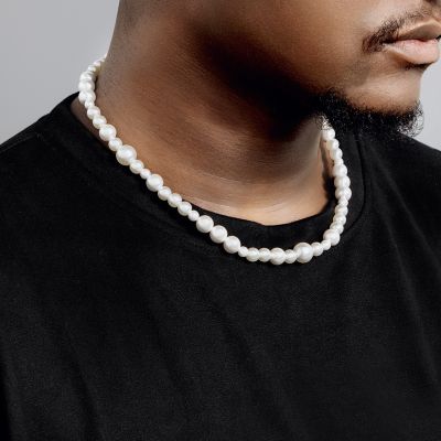 Exclusive Irregular Pearl Necklace