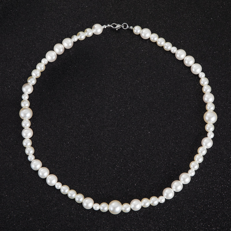 Exclusive Irregular Pearl Necklace