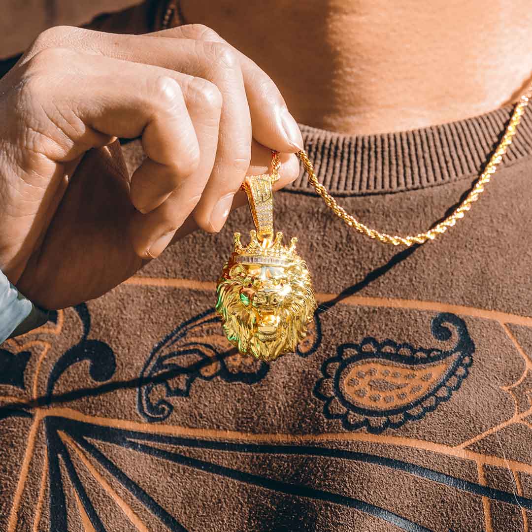 King Crown Lion Pendant in Gold