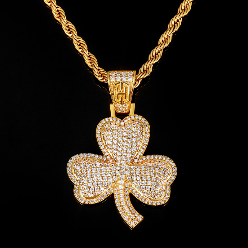 Iced Clover Pendant in Gold