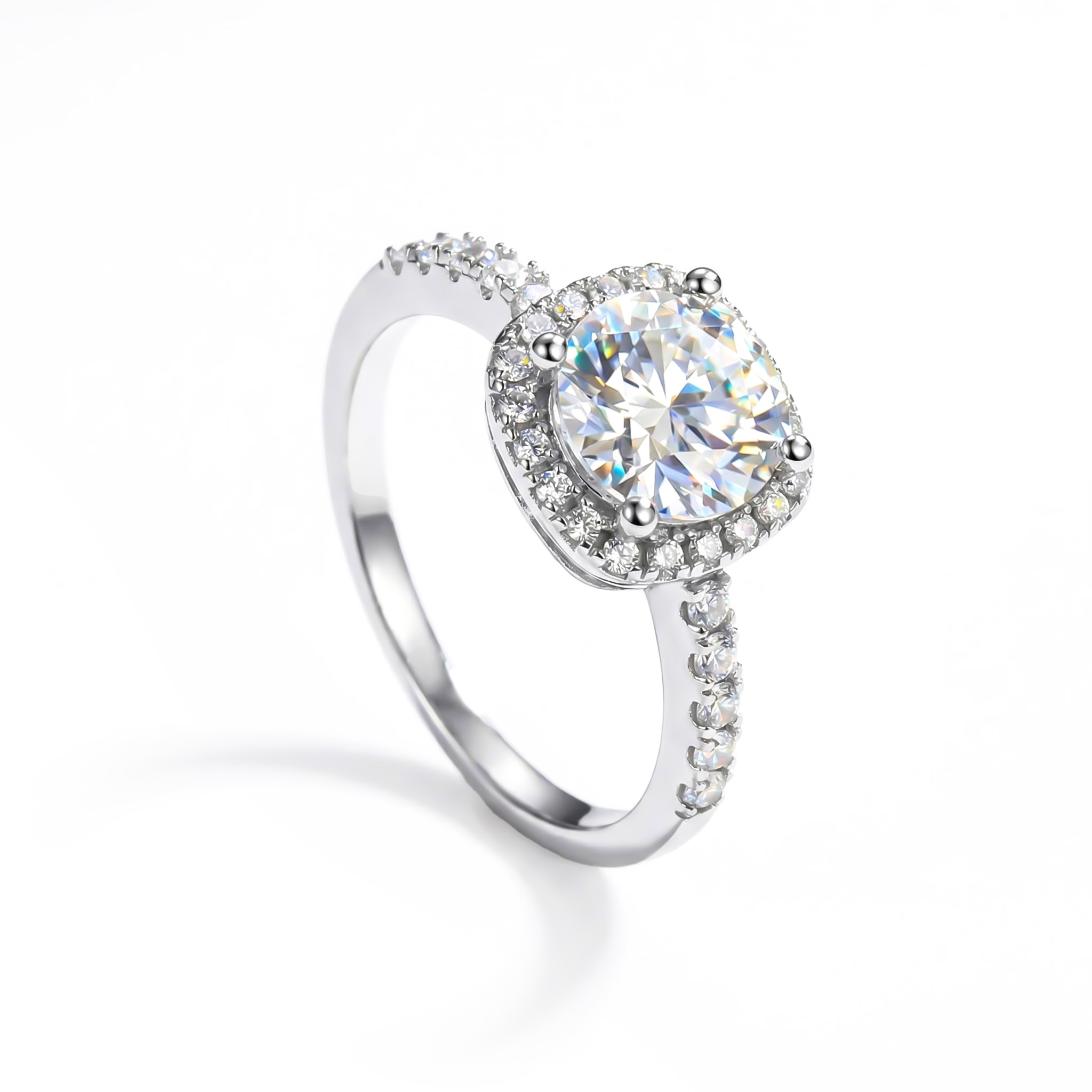 2Ct Round Cut Halo Moissanite Engagement Ring in S925 Sterling Silver