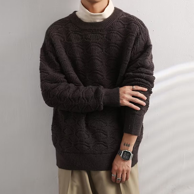 Shell-Shaped Knitted Crew Neck Sweater