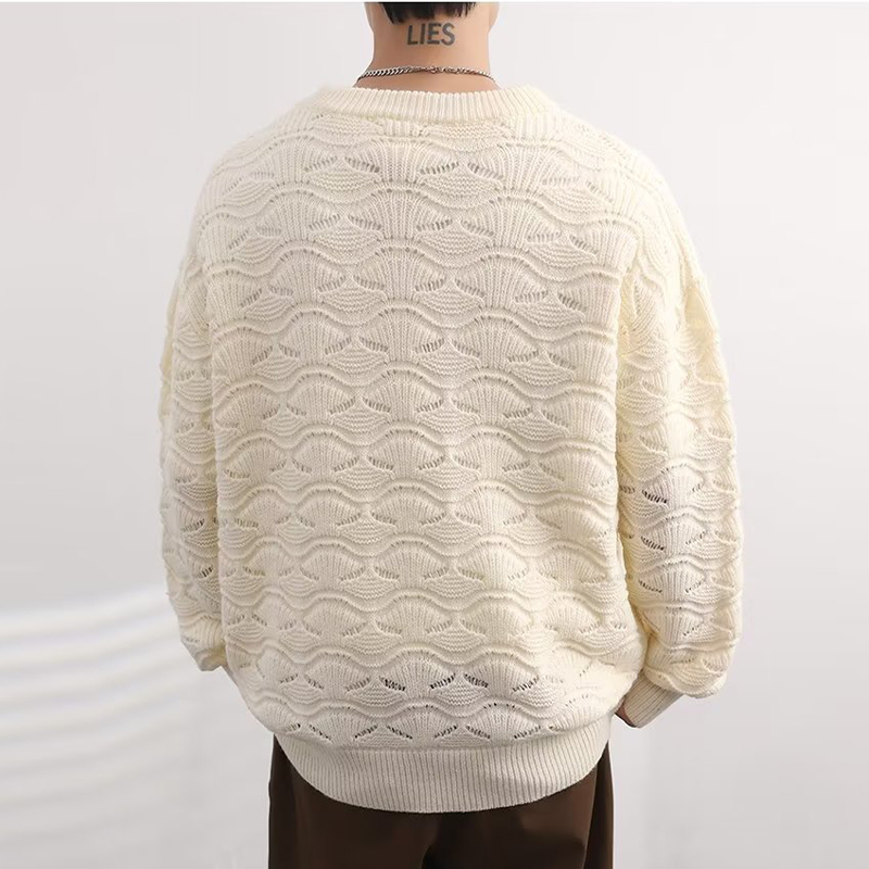 Shell-Shaped Knitted Crew Neck Sweater