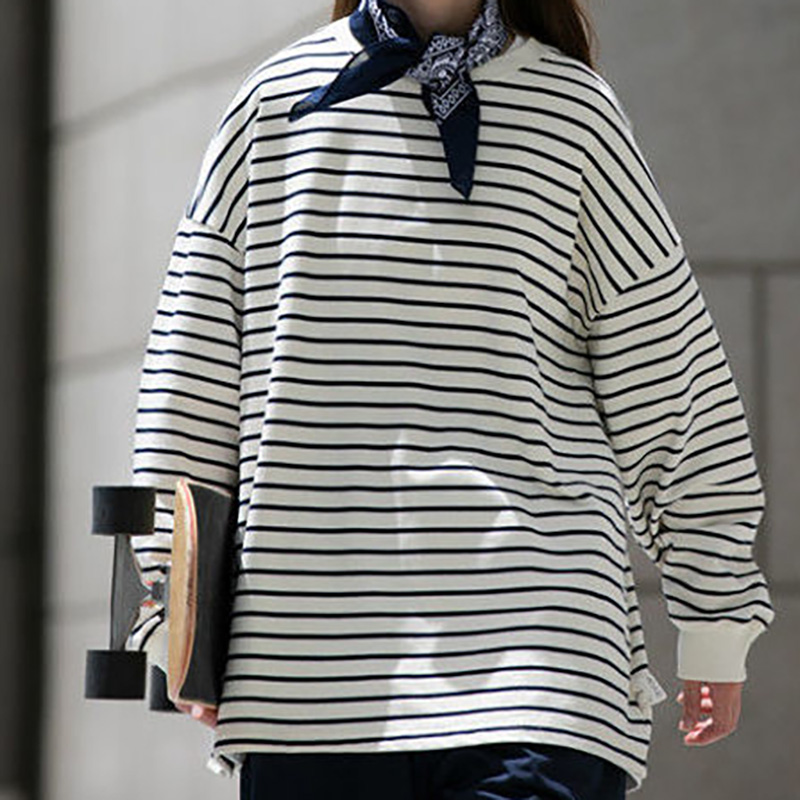 Retro Striped Round Neck Long Sleeve Couple T-Shirt