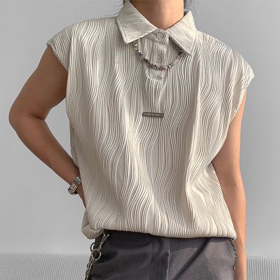 Crinkled Wave Textured Sleeveless T-Shirt