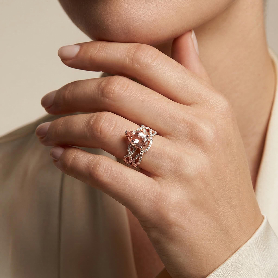 Elegant Morganite Halo Pear Cut S925 Silver Twist Ring Set in 18K Rose Gold Plated