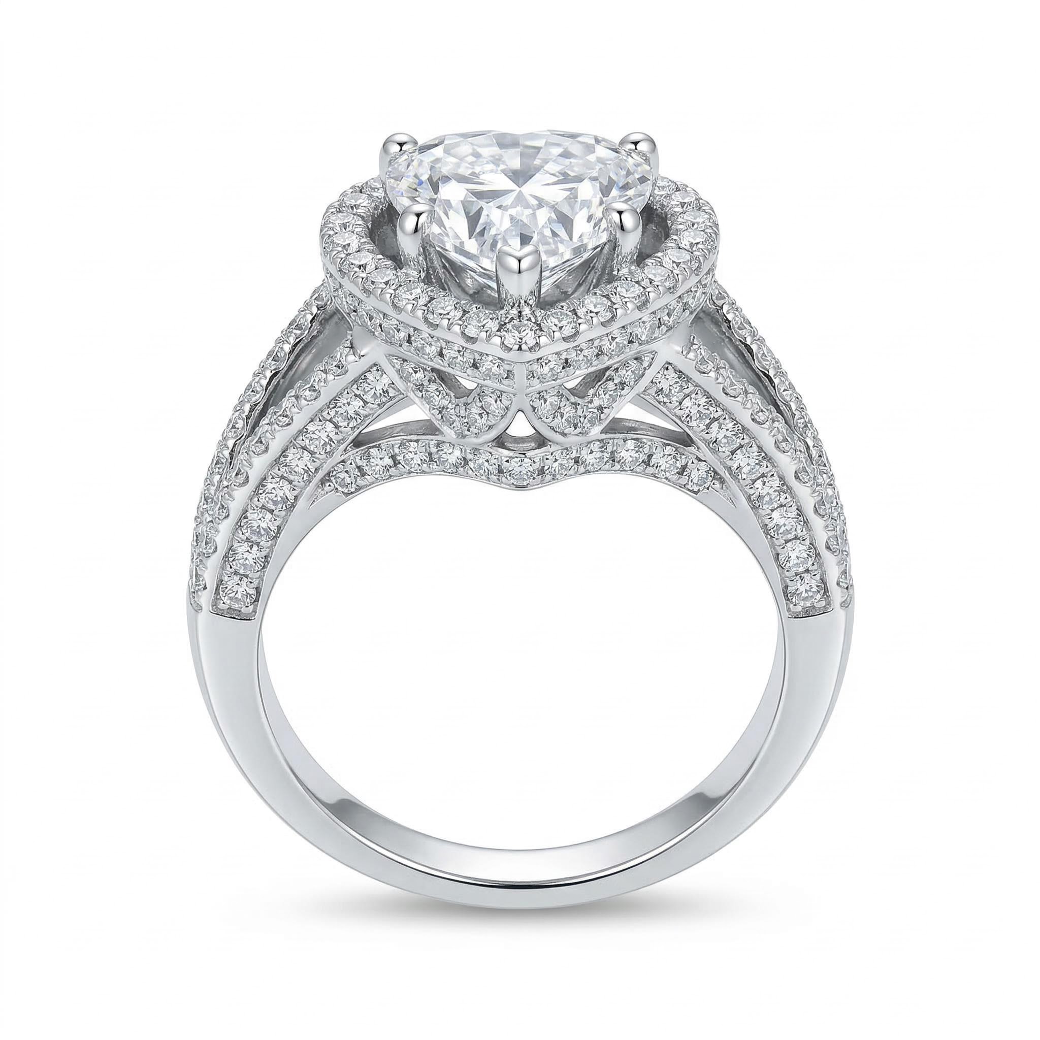 Shiny Heart-Shaped Eternal Halo Engagement Ring in S925 Sterling Silver