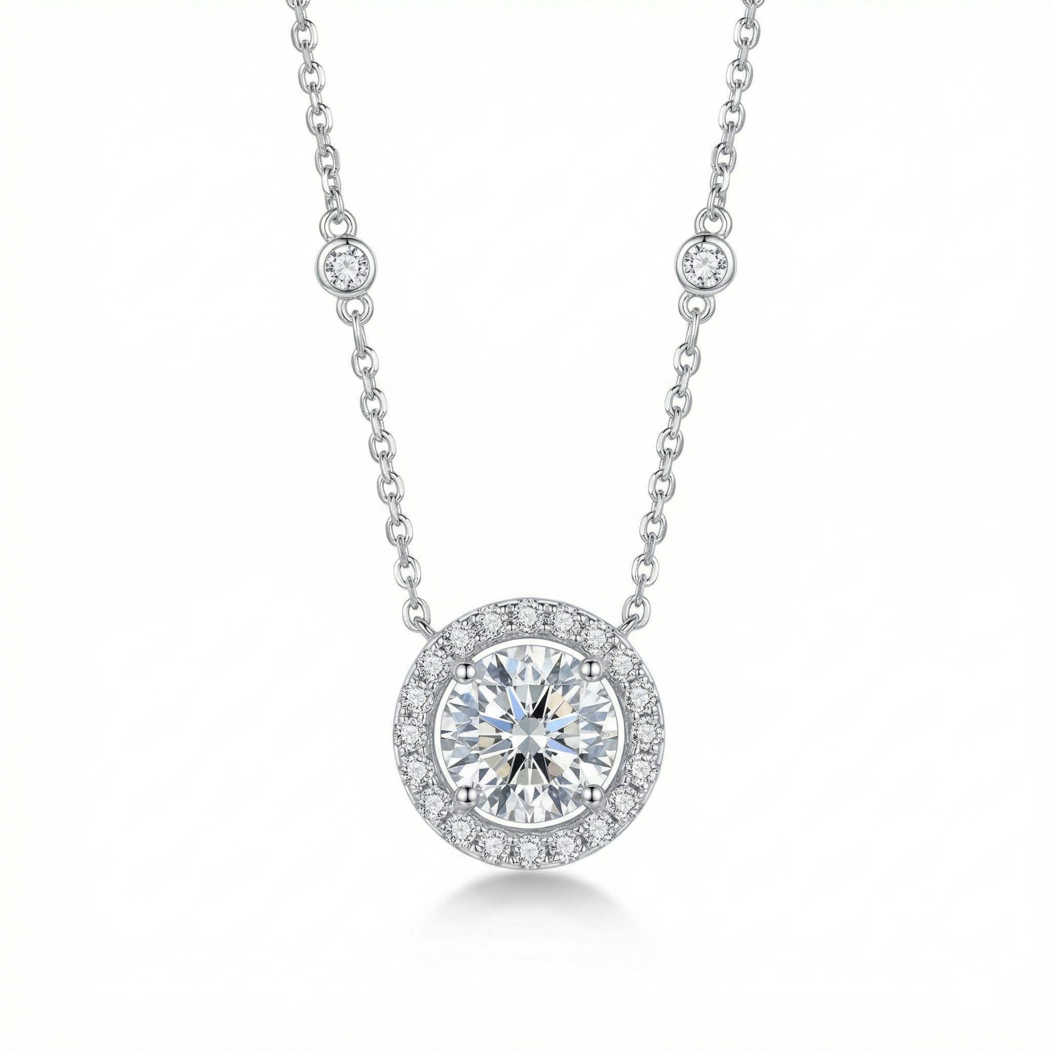 18" Dazzling Round Cut Halo Circle Pendant Necklace in Sterling Silver