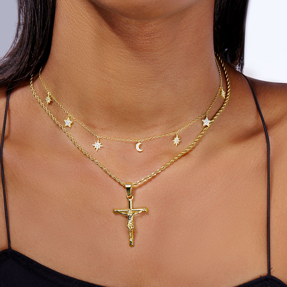 Crucifixion of Jesus Cross Pendant in Gold Crucifixion of Jesus Cross Pendant in Gold