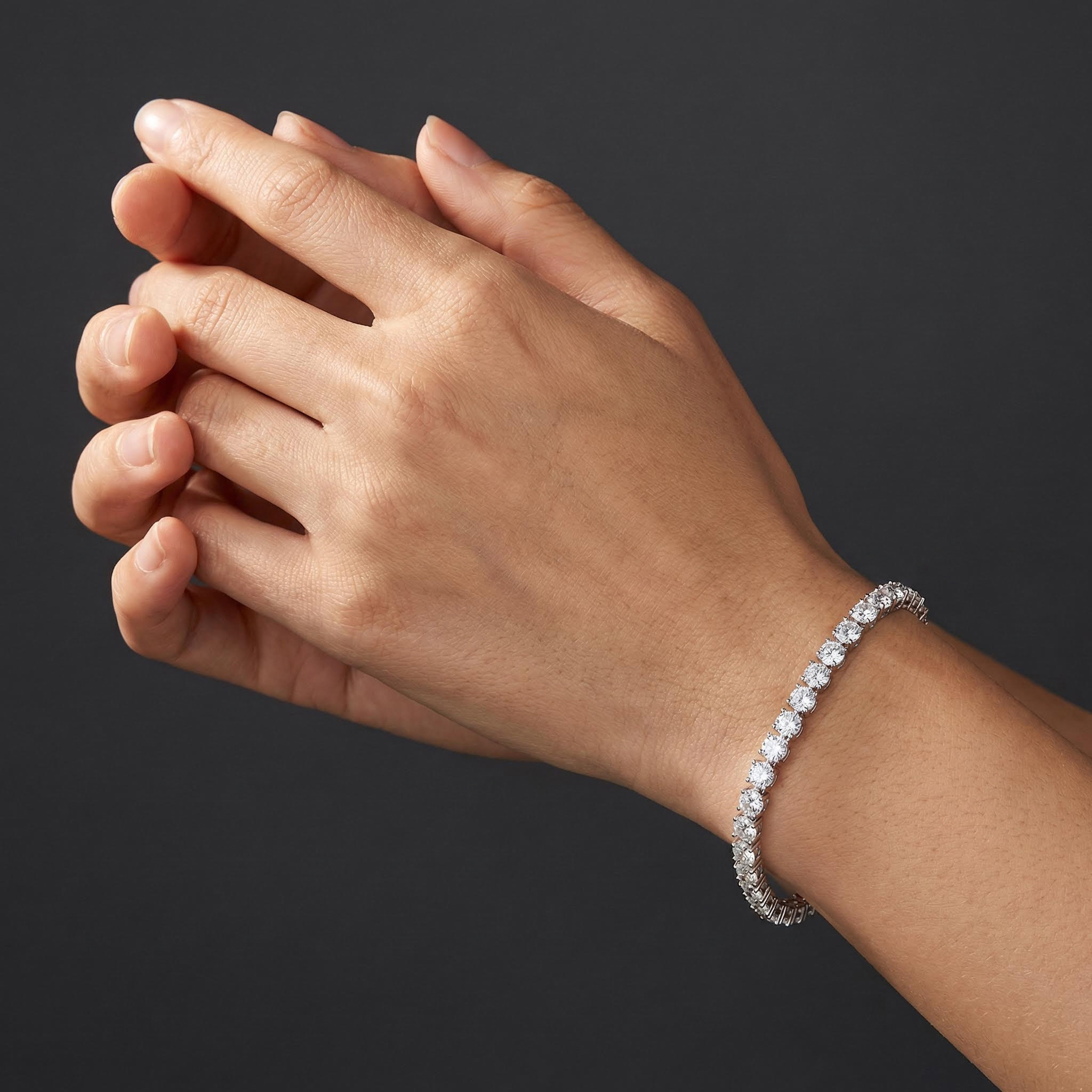 Iced Round Cut Tennis Bracelet in S925 Silver