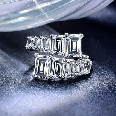 Exclusive Emerald Cut Open Ring in S925 Silver