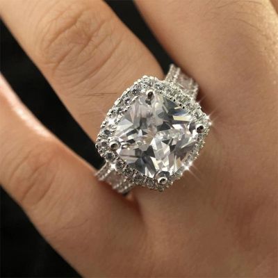 Charming Halo Round Cut Sterling Silver Ring Set