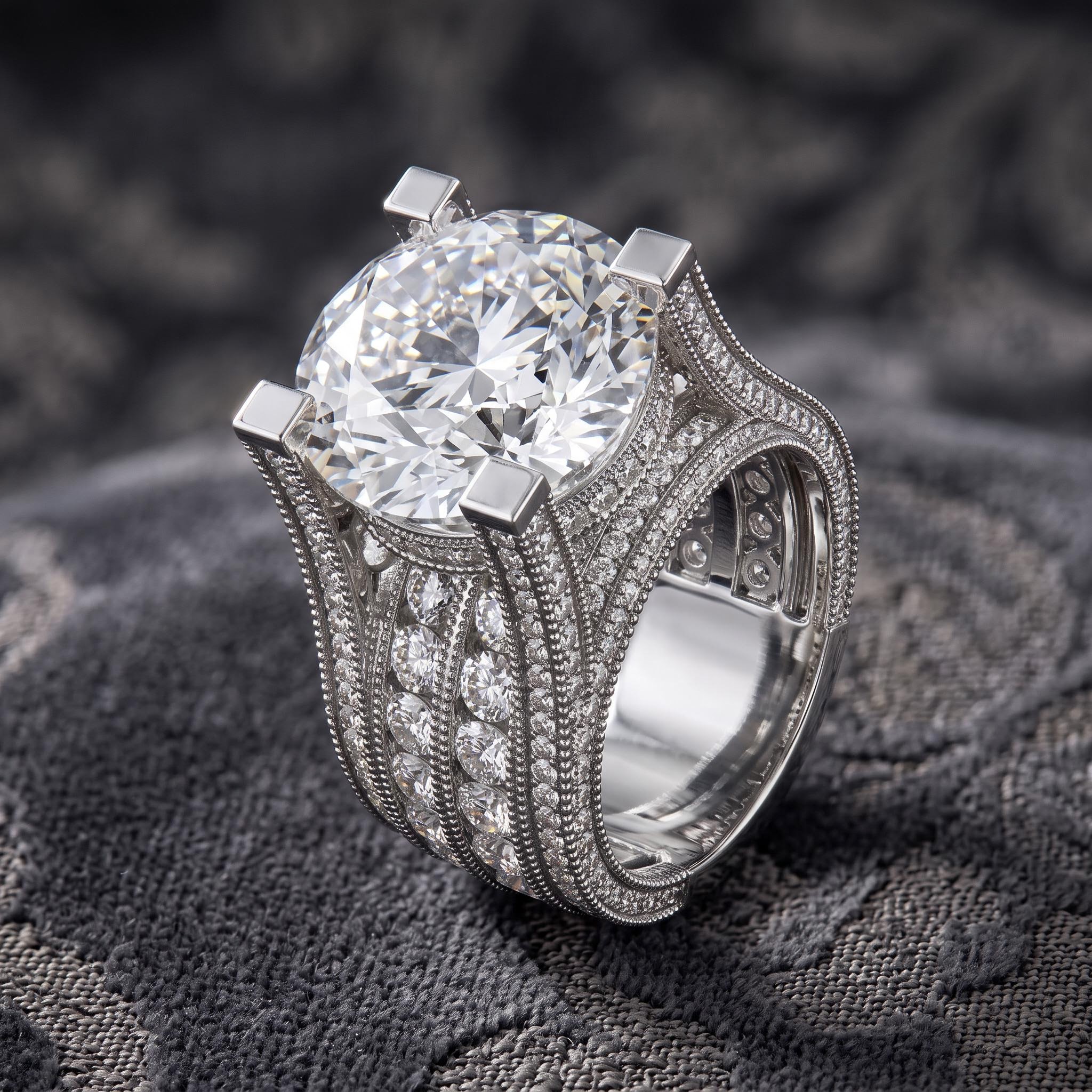Round Brilliant Cut S925 Sterling Silver Engagement Ring Round Brilliant Cut S925 Sterling Silver Engagement Ring