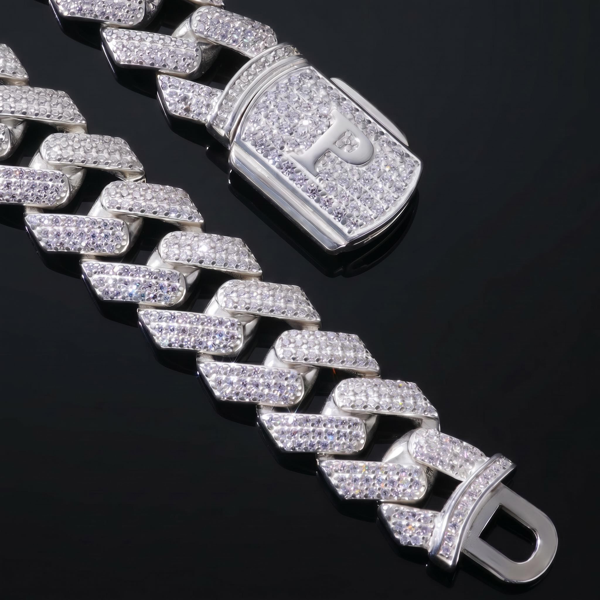 925 Silver & VVS1 Moissanite 12MM Initial Letter Prong Cuban Link Chain 925 Silver & VVS1 Moissanite 12MM Initial Letter Prong Cuban Link Chain