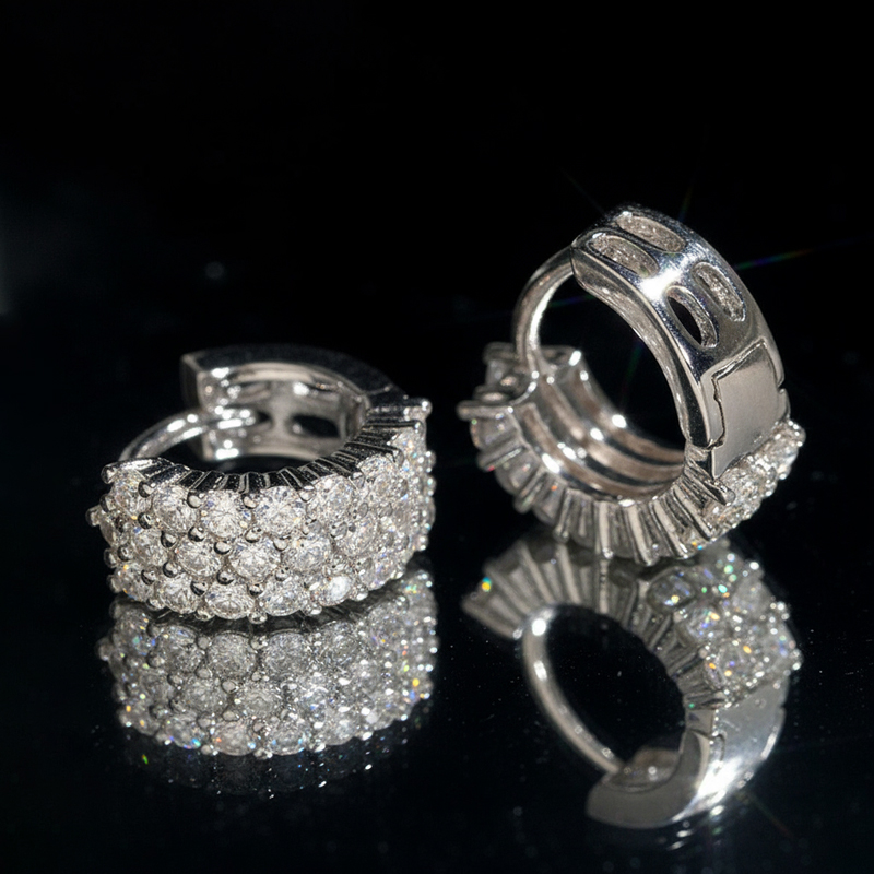 925S & VVS Moissanite 3-Row Hoop Earrings 925S & VVS Moissanite 3-Row Hoop Earrings