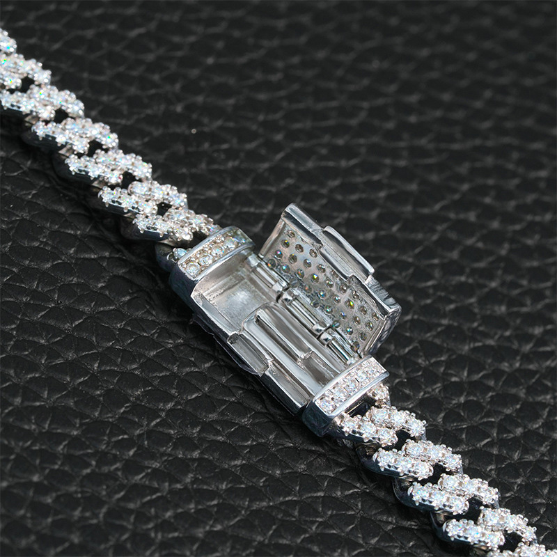 925S & VVS Moissanite 6mm Cuban Link Chain