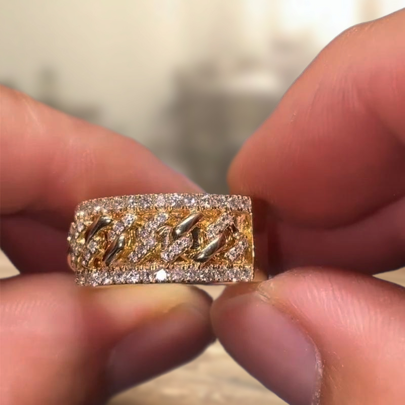 1 CTW 925S & VVS Moissanite Cuban Link Ring in Gold