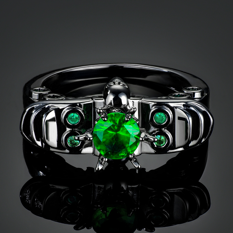 Iced Skull Bee Emerald Ring