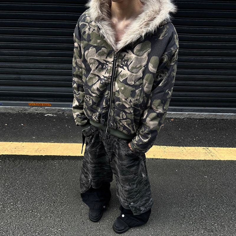 Camouflage Plush Patchwork Hooded Jacket