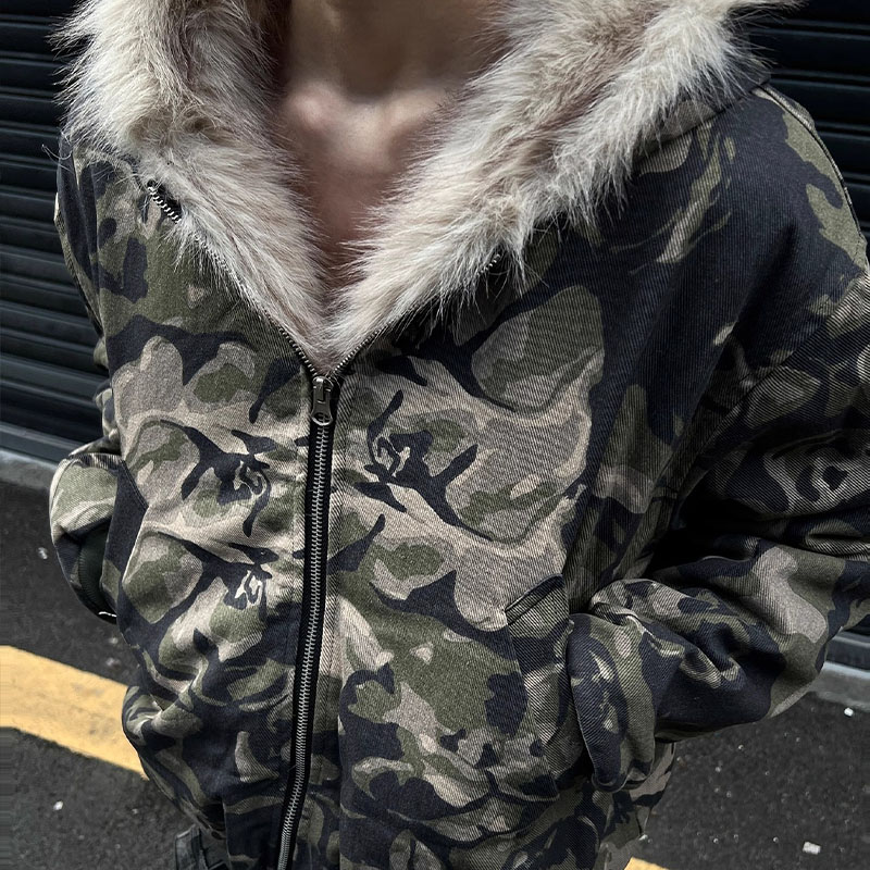 Camouflage Plush Patchwork Hooded Jacket