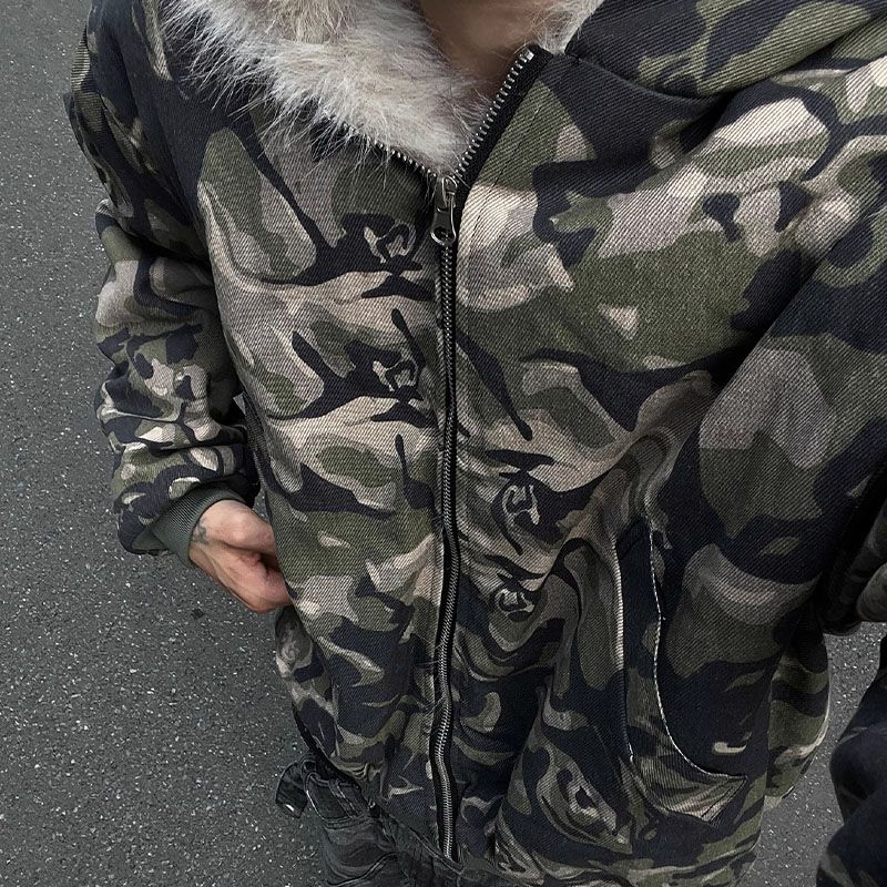 Camouflage Plush Patchwork Hooded Jacket