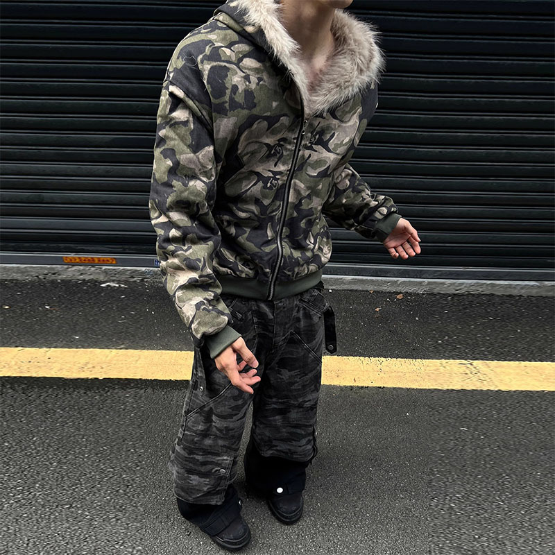 Camouflage Plush Patchwork Hooded Jacket