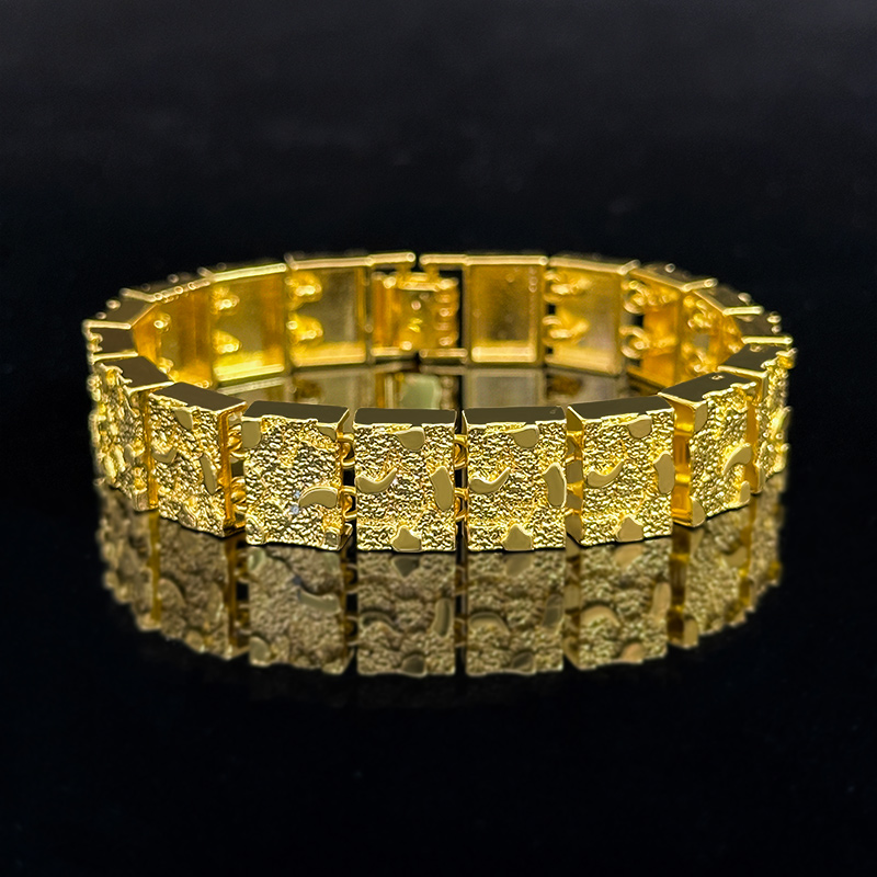 13mm Nugget Bracelet in Gold