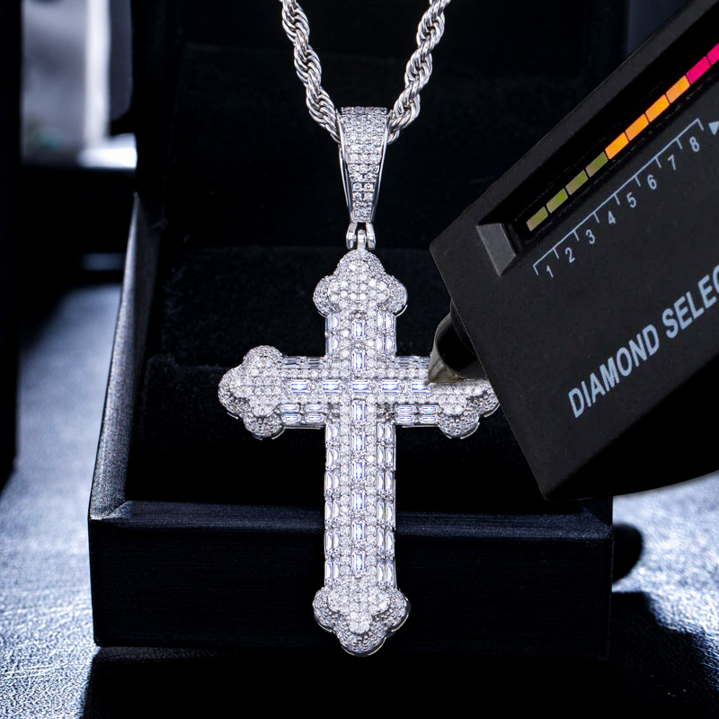 925S & VVS Moissanite Baguette Cross Pendant