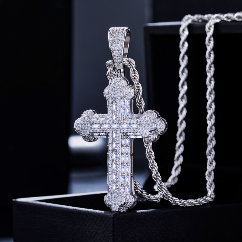 925S & VVS Moissanite Baguette Cross Pendant