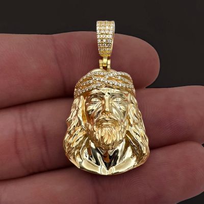 925S & VVS Moissanite Jesus Pendant