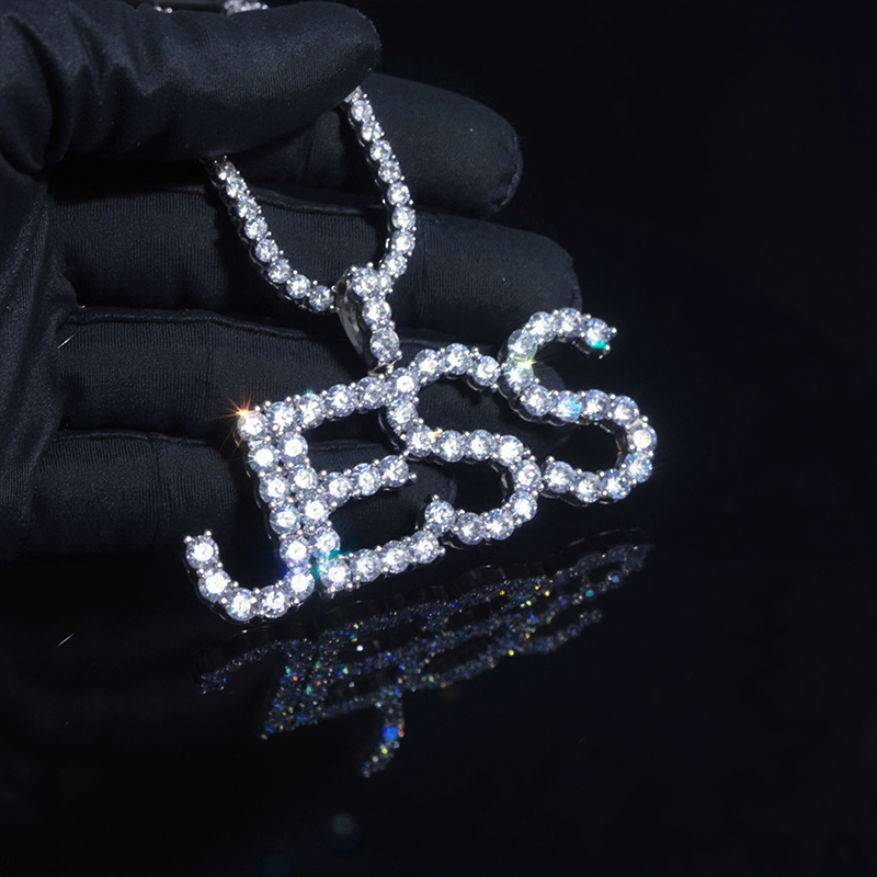 925S & VVS Moissanite 3mm Diamond Name Pendant