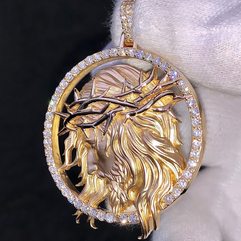 925S & VVS Moissanite Round Jesus Pendant