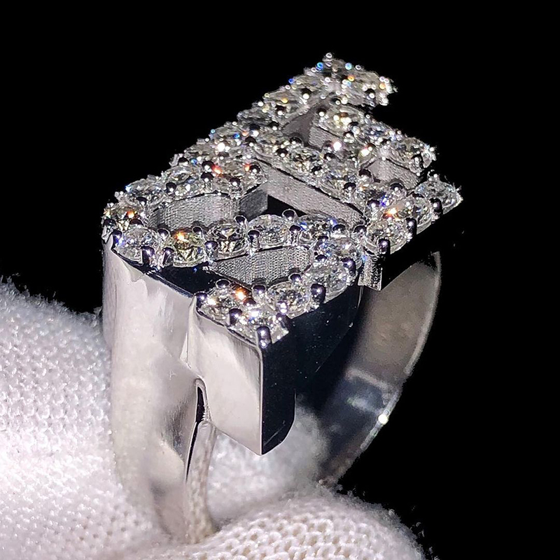 925S & VVS Moissanite Custom Name Ring