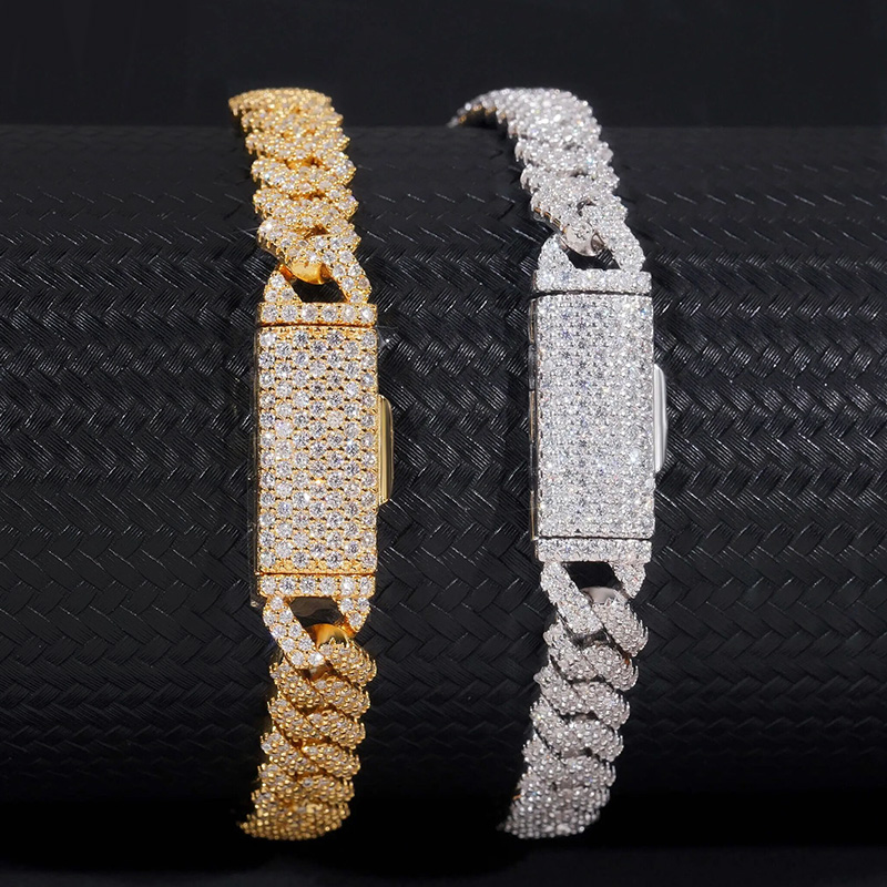 8mm 925S & VVS Moissanite Cuban Link Bracelet