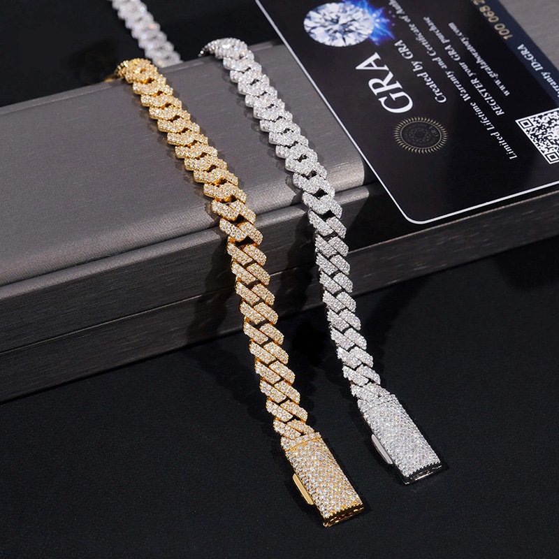 8mm 925S & VVS Moissanite Cuban Link Bracelet