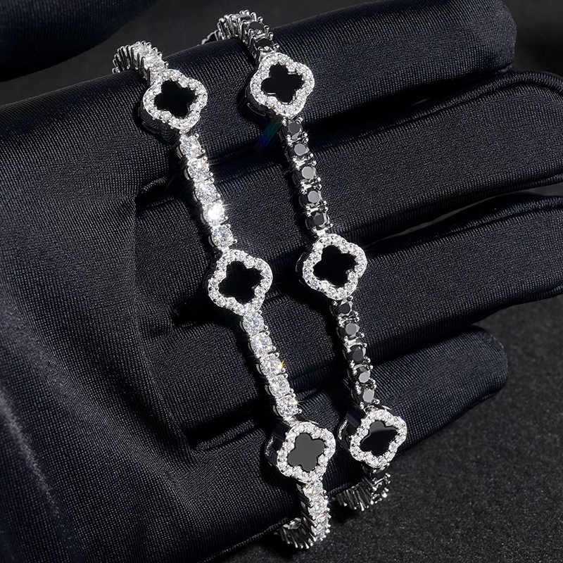 925S & VVS Moissanite Four Leaf Clover Black Onyx Tennis Bracelet