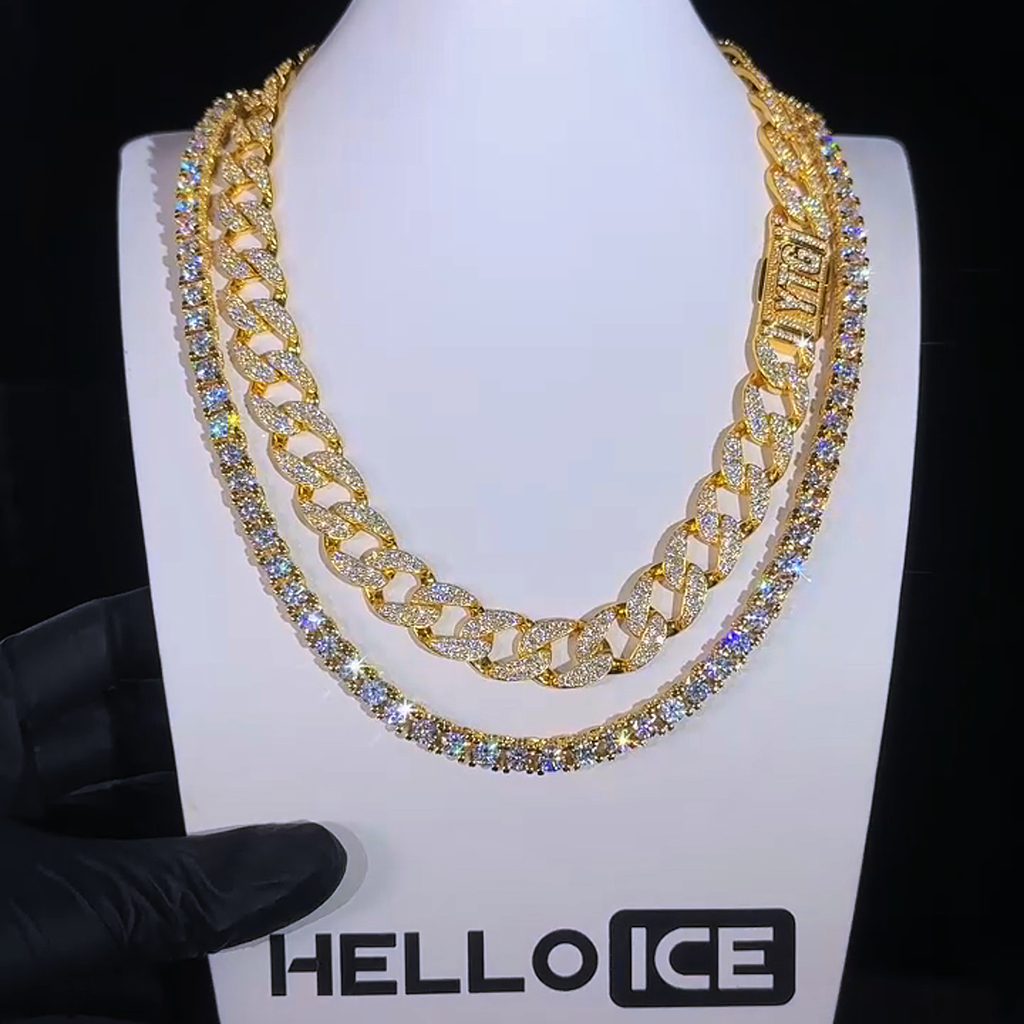 13mm 925S & VVS Moissanite Cuban Link Chain with Custom Name Box Clasp 13mm 925S & VVS Moissanite Cuban Link Chain with Custom Name Box Clasp