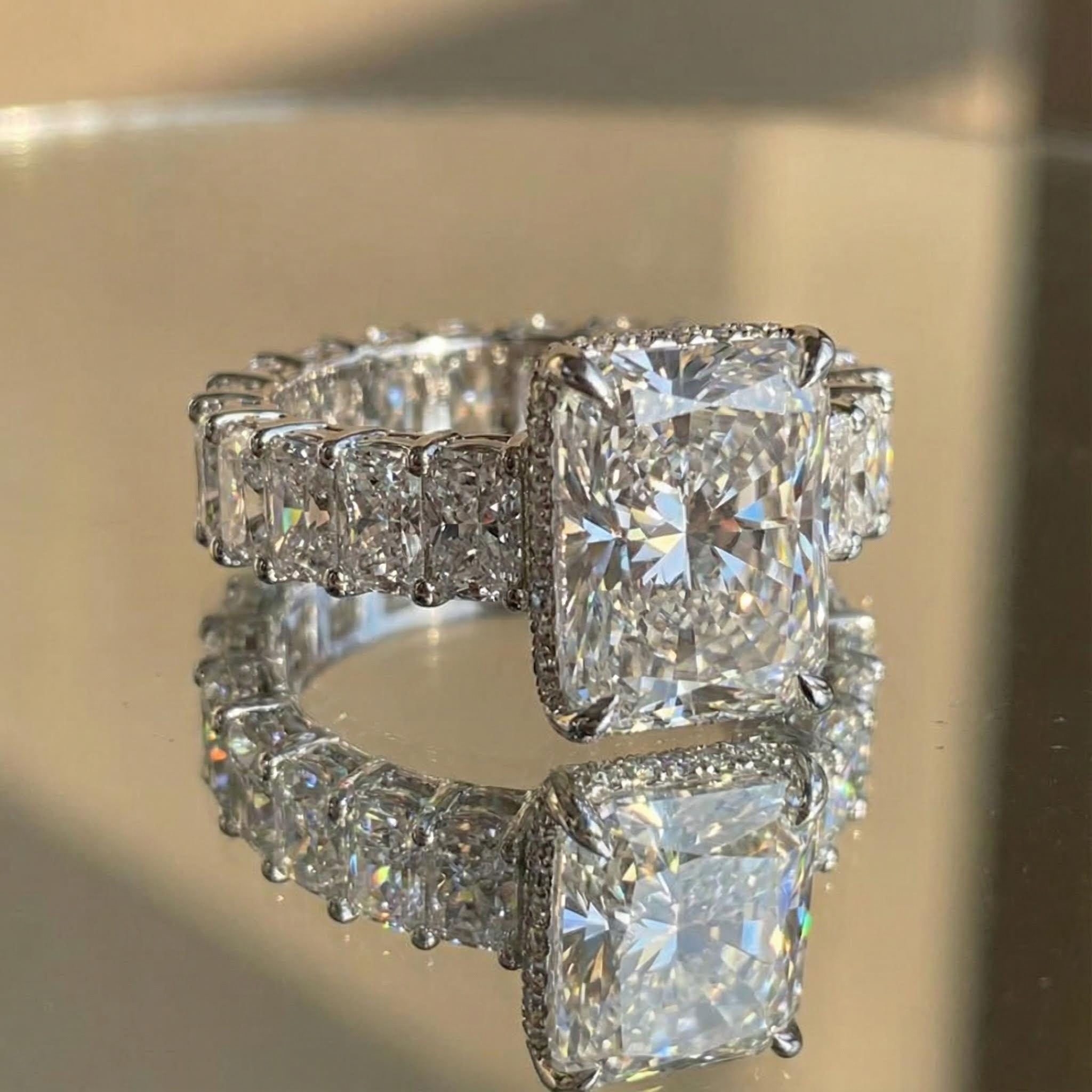 925S & VVS Moissanite 14.22 CT Luxury Radiant Cut Pave Halo Engagement Ring