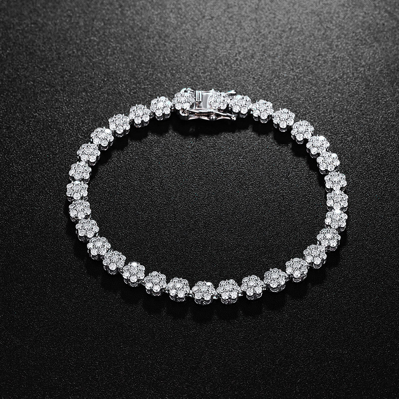 4.5mm S925 & Moissanite Flower Bracelet