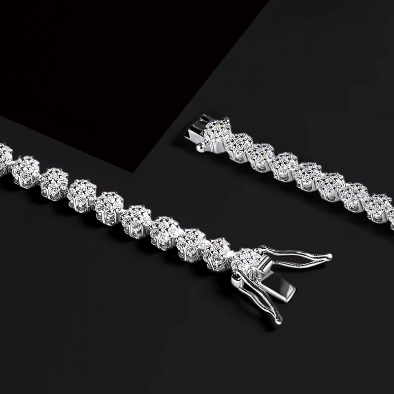 4.5mm S925 & Moissanite Flower Bracelet