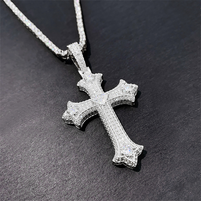 S925 & Moissanite Cross Pendant