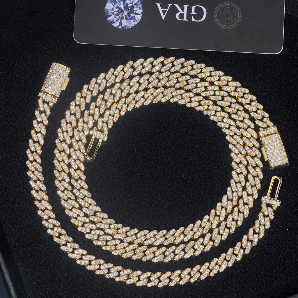 6mm Single Row S925 & Moissanite Diamond Cuban Link Chain 6mm Single Row S925 & Moissanite Diamond Cuban Link Chain