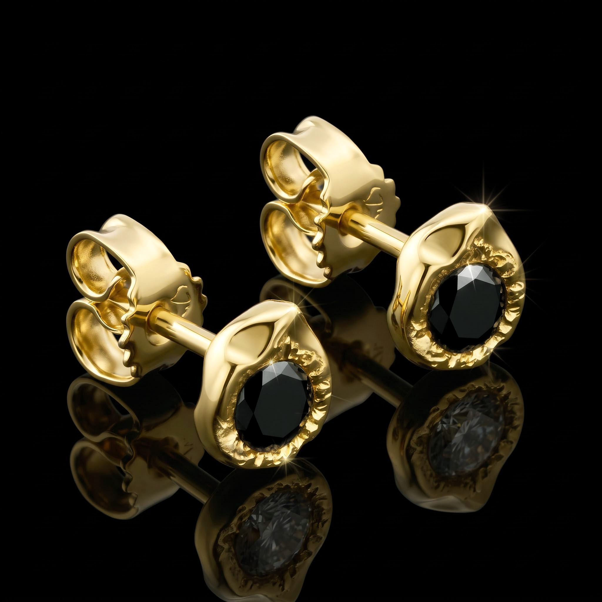 925 Silver & VVS1 Moissanite Nugget Stud Earrings In Gold Plating 925 Silver & VVS1 Moissanite Nugget Stud Earrings In Gold Plating
