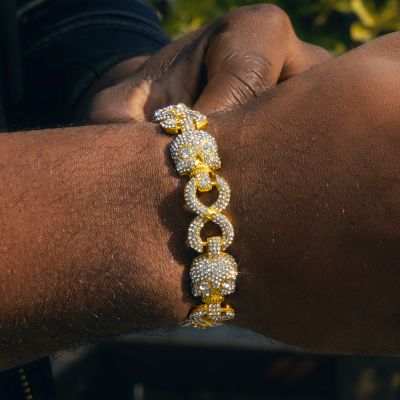8'' Iced Skull Head Infinity Link Bracelet in Gold