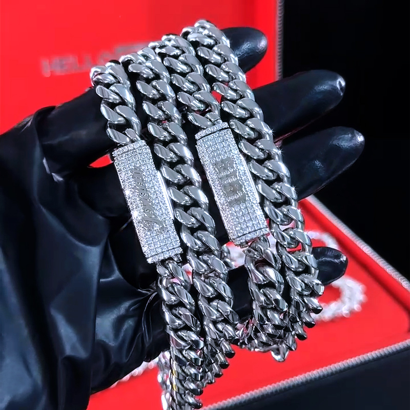 Customized Name/Number Clasp Cuban Link Chain