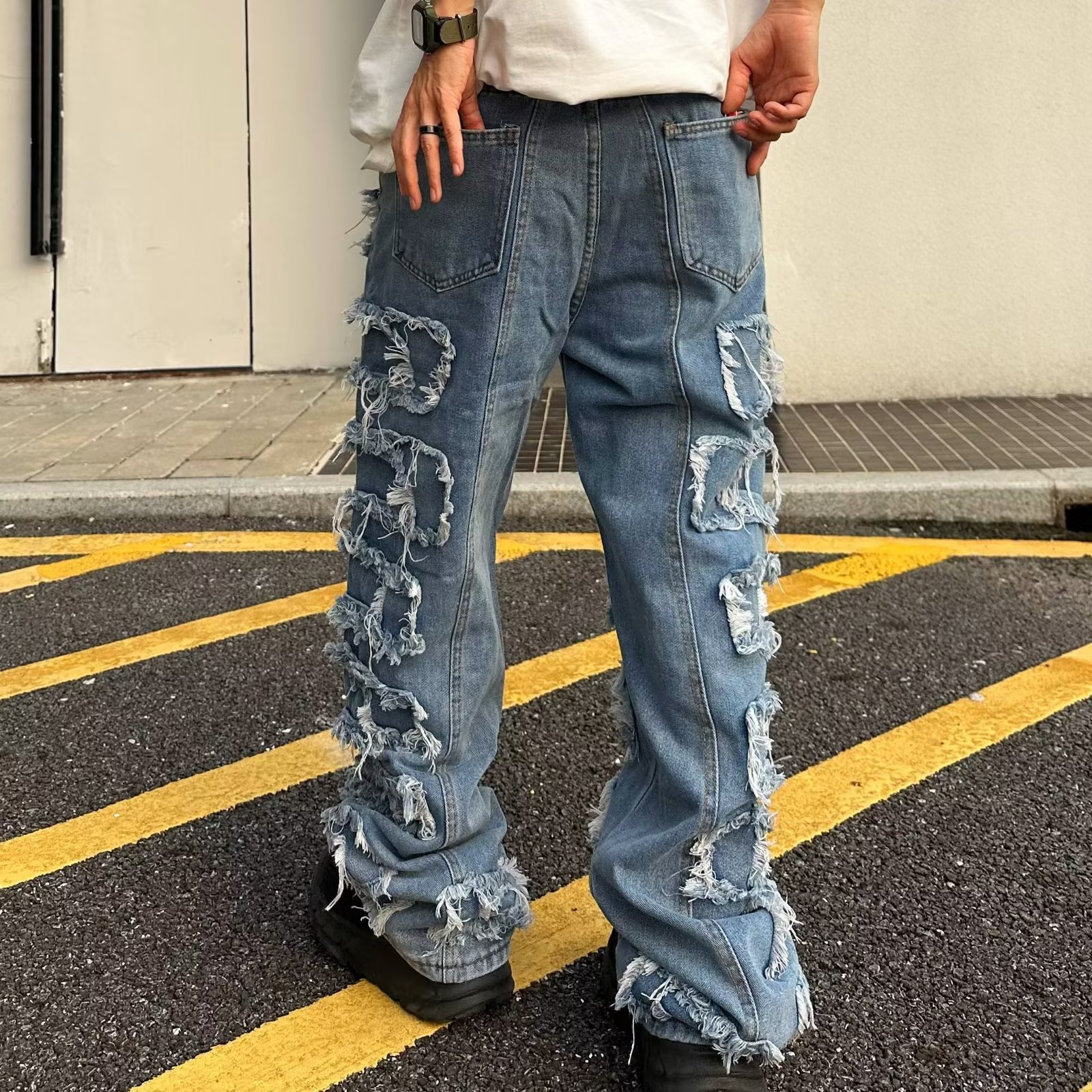 American Vintage Washed Patch Ripped Jeans